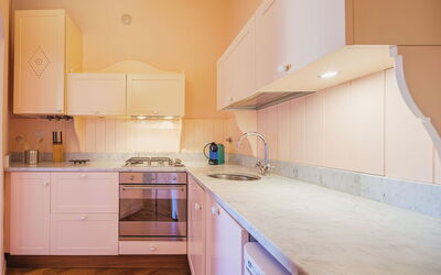 Accommodation:&nbsp;Casa della Dalcisa 200.3