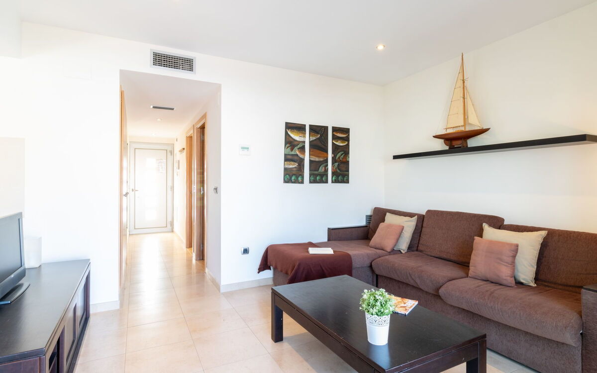 Accommodation:&nbsp;Del Port 122.3