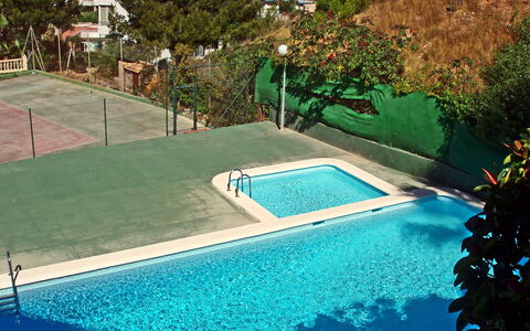 Don Miguel Iii: Water, Plant, Building, Swimming Pool, Green, Azure, Rectangle, Tree, Grass, Leisure