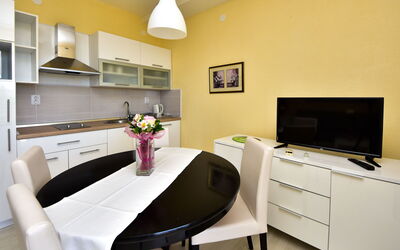 Accommodation:&nbsp;Marija 111.2