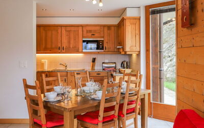 Accommodation:&nbsp;Les Cimes Blanches 102 a 652.1