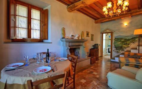 Panzalla: Room, Property, Building, Furniture, Interior Design, House, Real Estate, Table, Home, Living Room