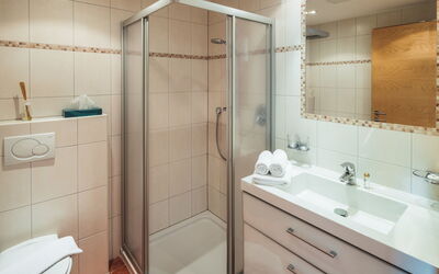Accommodation:&nbsp;Ladis 600.8