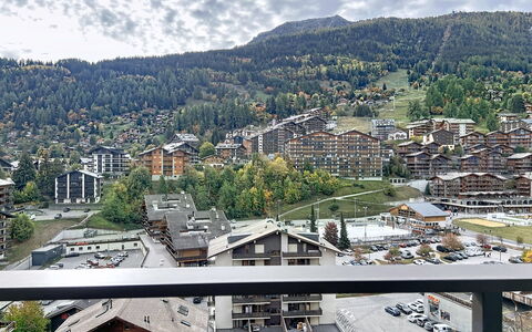 Nendaz 571: Building, Residential Area, Neighbourhood, Architecture, Town, Apartment, Urban Design, Human Settlement, Hill Station, Suburb