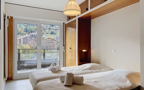 Nendaz 571: Wood, Interior Design, Floor, Flooring, Furniture, Room, Ceiling, Bed, Bedroom, Apartment