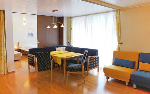 Appartmenthaus Skyline 309: Table, Furniture, Property, Couch, Comfort, Wood, Building, Interior Design, Architecture, Studio Couch