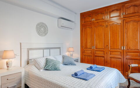 Monada: Furniture, Bed, Bedroom, Interior Design, Floor, Wood, Bed Sheet, Bedding, Flooring, Room