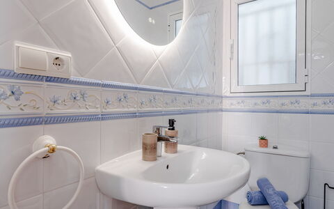 Monada: Plumbing Fixture, Flooring, Floor, Tile, Plumbing, Bathroom, Sink, Tap, Ceiling, Ceramic