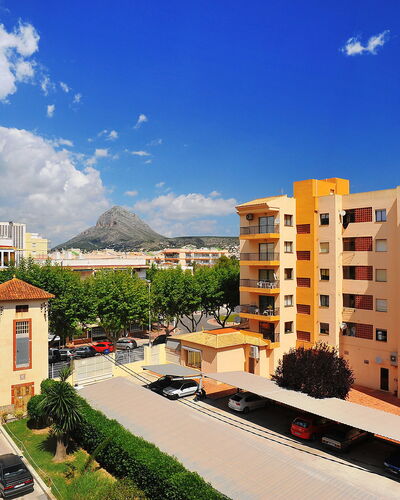 Monada: Building, Apartment, City, Residential Area, Neighbourhood, Town, Architecture, Condominium, Human Settlement, Urban Design
