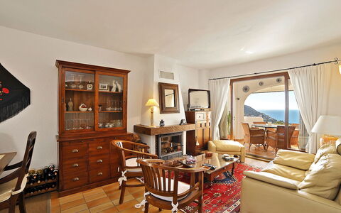 La Colina: Room, Property, Furniture, Living Room, Interior Design, Building, Floor, Real Estate, Table, House