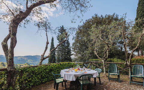 La Capannella: Sky, Table, Furniture, Daytime, Property, Plant, Mountain, Azure, Chair, Nature