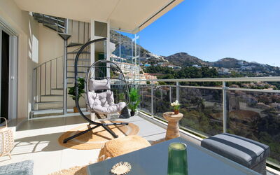Accommodation:&nbsp;Jardines de Altea Hills 200.4