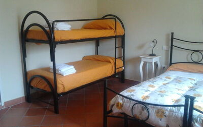 Accommodation:&nbsp;Camera Tufo