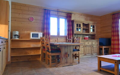 Accommodation:&nbsp;Les Chalets de Marie a 21 176.1
