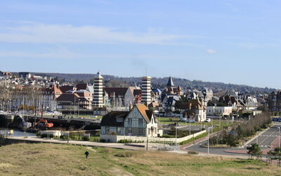 Accommodation:&nbsp;Les Marinas 120.6
