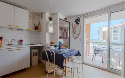 Accommodation:&nbsp;Cap de Mer 440.5