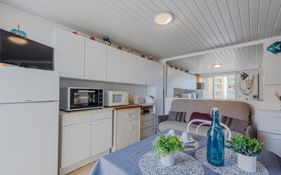 Accommodation:&nbsp;Cap de Mer 440.5