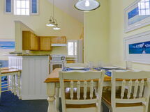 Accommodation:&nbsp;Runaway Beach Resort Apartments 3 180.4