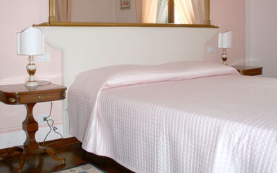 Accommodation:&nbsp;Apartment 3
