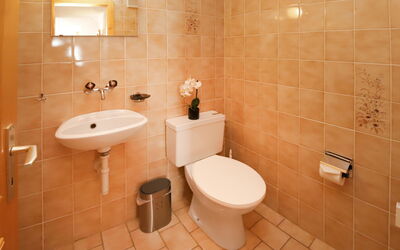 Accommodation:&nbsp;Colline 8 195.1