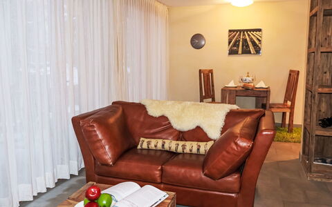 Accommodation:&nbsp;Rütschi 220.3