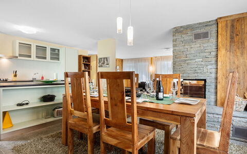 Accommodation:&nbsp;Rütschi 220.5