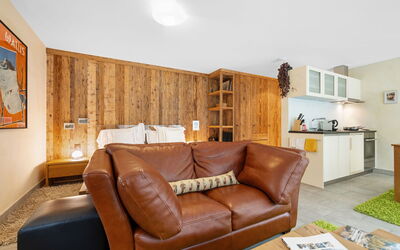 Accommodation:&nbsp;Rütschi 220.2