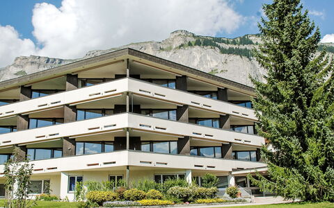 Quadra Apt. 222: Wood, Sea, Ocean, Coastal And Oceanic Landforms, Coast, Shore, Resort, Balcony, Hardwood, Shade