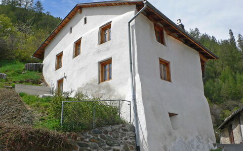 Ferienhaus Döss: House, Property, Building, Rural Area, Cottage, Real Estate, Architecture, Land Lot, Roof, Facade