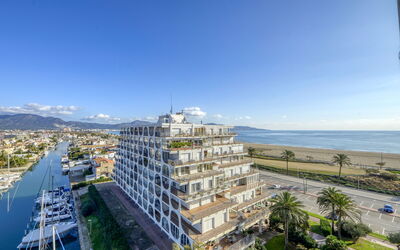 Accommodation:&nbsp;Bahia 215.15