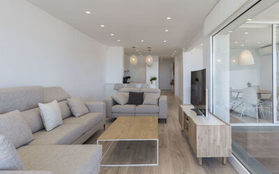 Accommodation:&nbsp;Bahia 215.9