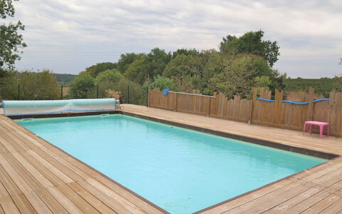 La Raze: Water, Sky, Cloud, Property, Swimming Pool, Azure, Rectangle, Wood, Tree, Land Lot