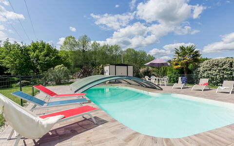 Villa Rocuet: Cloud, Sky, Water, Swimming Pool, Tree, Plant, Building, Outdoor Furniture, Leisure, Composite Material