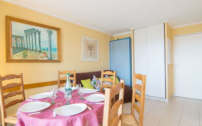 Accommodation:&nbsp;Les Marines 320.29