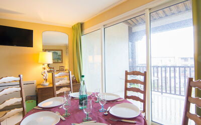 Accommodation:&nbsp;Les Marines 320.29