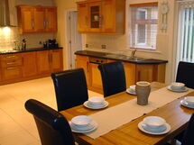 Accommodation:&nbsp;Ardmullen 700.1