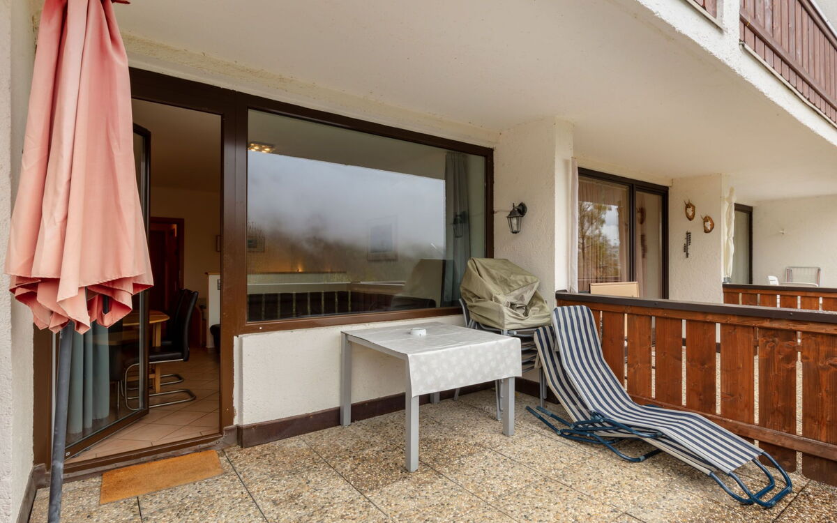 Accommodation:&nbsp;Holiday 208.1