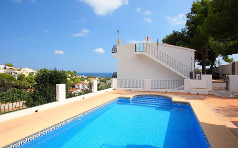 Dulcinea: Property, Swimming Pool, Building, Real Estate, House, Villa, Sky, Apartment, Vacation, Leisure