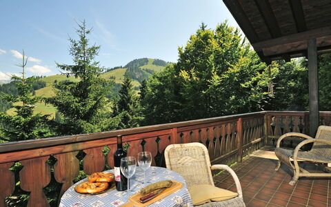 Chalet le Chamois: Property, Room, Real Estate, Tree, Deck, House, Building, Home, Landscape, Furniture
