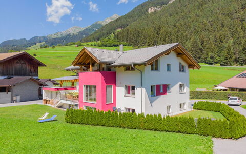 Pettneu am Arlberg 280: Cloud, Building, Sky, Plant, Mountain, Window, Natural Landscape, House, Land Lot, Tree