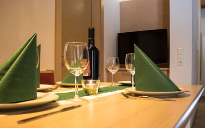 Accommodation:&nbsp;Bella Monte 280.1