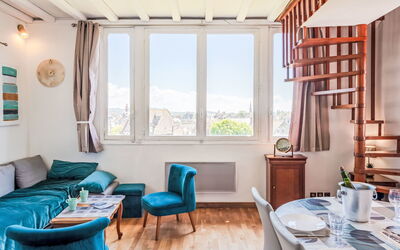 Accommodation:&nbsp;Marie Antoinette 219.2