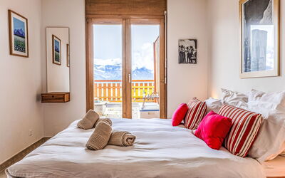 Accommodation:&nbsp;Domaine des Reines B1 662.16