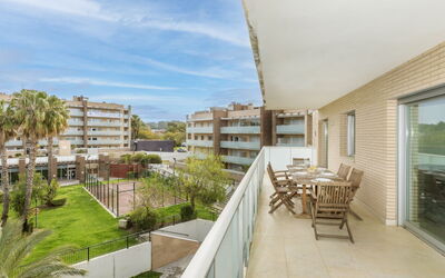 Accommodation:&nbsp;Aquaria 441.6
