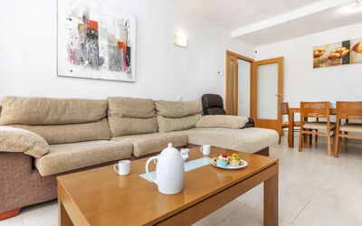 Accommodation:&nbsp;Aquaria 5 441.5