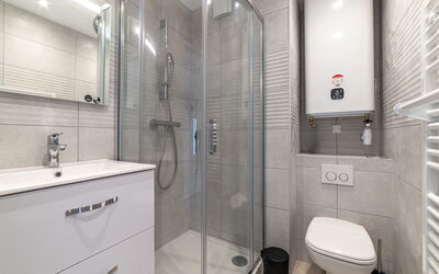 Accommodation:&nbsp;Les Horizons 210.8