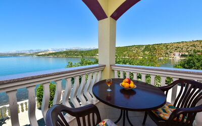 Accommodation:&nbsp;Lucija 107.1
