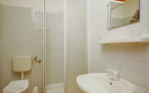 Lago: Bathroom, Property, Room, Tile, Wall, Plumbing Fixture, Architecture, Bathroom Accessory, Interior Design, Tap