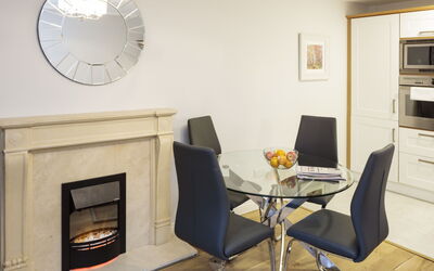 Accommodation:&nbsp;Baggot Rath 200.3