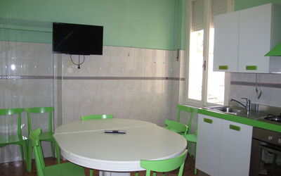 Accommodation:&nbsp;Bellavista 300.3